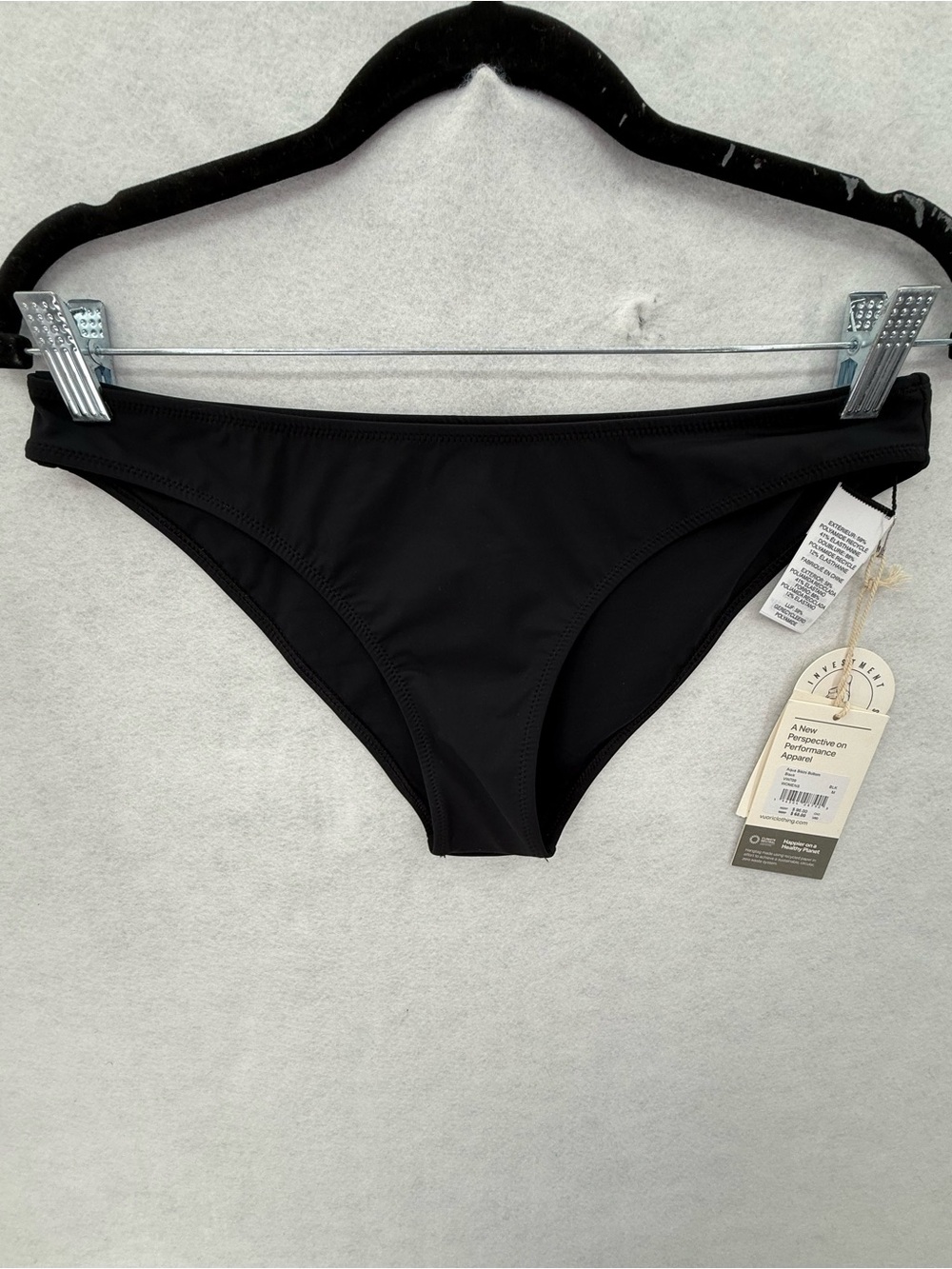 NWT Vuori Women’s Aqua Bikini Bottom VW709 Black Size Medium (6-8)